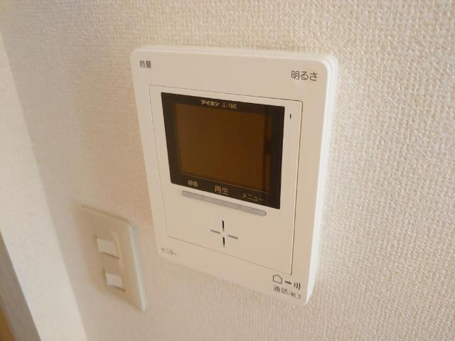 シャンテクレアの内装|カメラ付インターホン