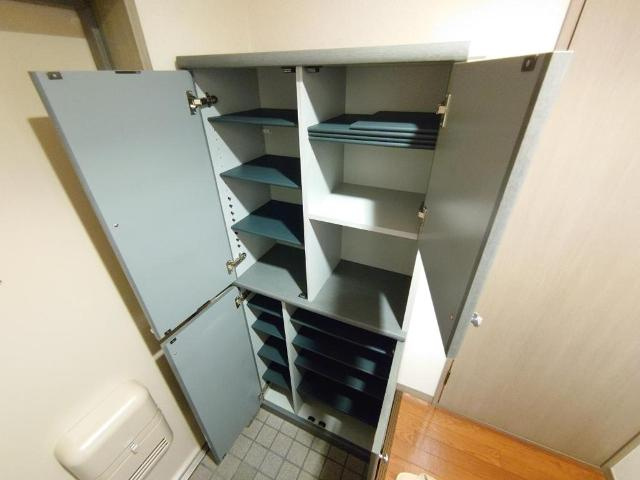 シャンテクレアの収納|下駄箱