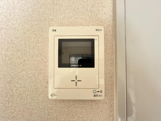 ＷＩＮＧ香久山Ａの内装|カメラ付インターホン