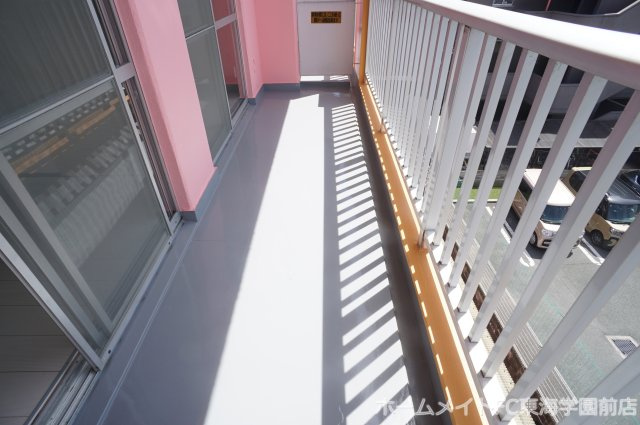 上水前寺クローバービル飛鳥のバルコニー