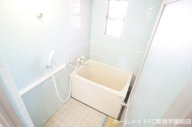 上水前寺クローバービル飛鳥の浴室