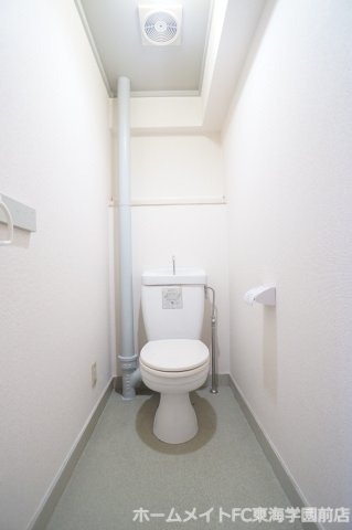 熊本市中央区上水前寺２丁目の賃貸マンションのトイレ