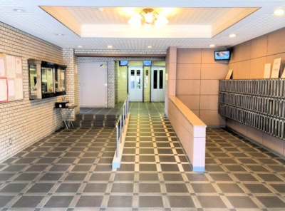 【エントランス】 | 西京極ハイツ