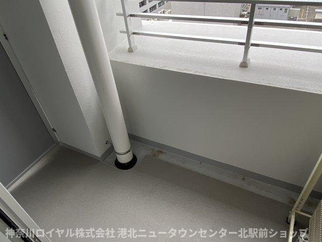 【バルコニー】