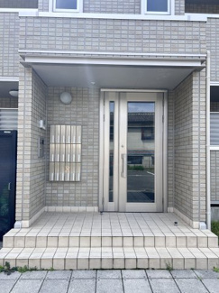 【エントランス】