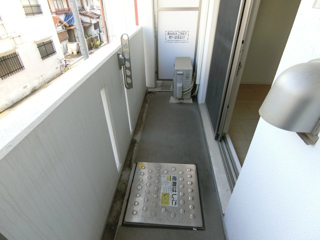 【バルコニー】 | カーサフェリーチェ