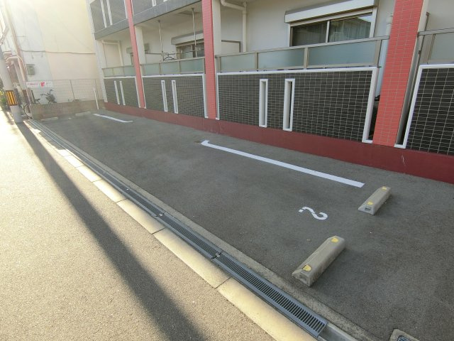 【駐車場】 | カーサフェリーチェ