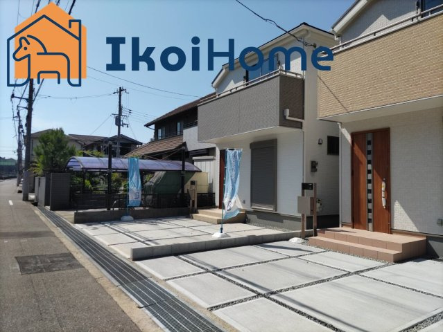 西区王塚台6丁目　新築　１号棟の駐車場|●年中無休：当日予約可●駐車場並列2台。南向き。間口広い。フラットな街並み。近隣買い物施設多く便利