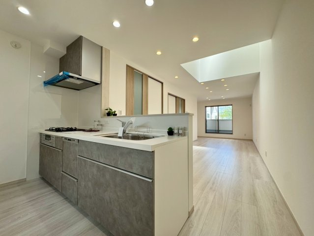 太秦安井車道町のおうちの居間・リビング