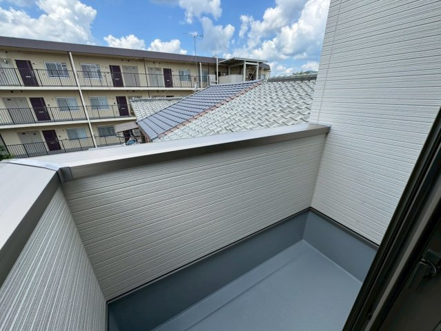 太秦安井車道町のおうちのバルコニー