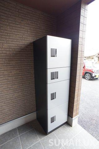 熊本市東区長嶺南４丁目のアパートのロビー