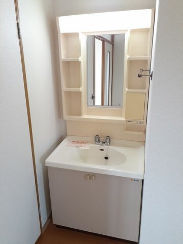 シティハイツ千田Ⅰの洗面所|スペースが確保できる洗面所です