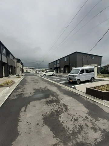 フルールデシャン　Ⅰの駐車場|駐車場があります