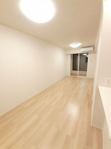 ファミリア　Ⅱの居間・リビング|ゆったり過ごせるリビングです