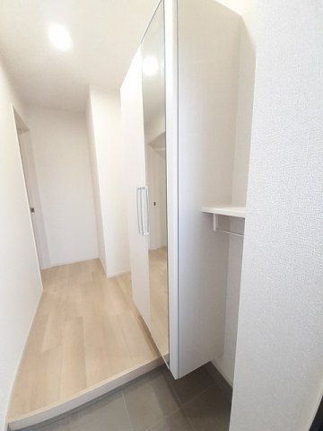 ノルデンパラスト　Ａの玄関|ゆったりとした玄関です