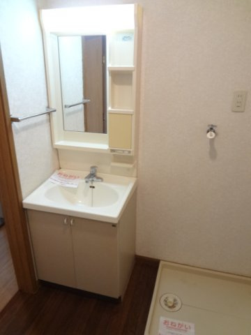 コートセゾンの洗面所|コンパクトで使いやすい洗面所
