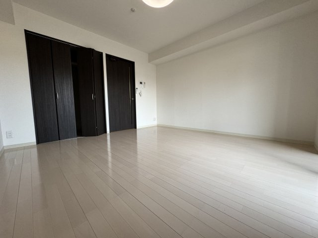 【寝室】ハアラン高柳