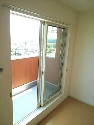 パレ・サンパティークＣのバルコニー|バルコニー付きです