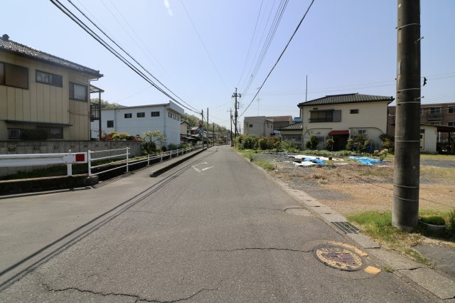 足利市五十部町の売地の前面道路含む現地写真