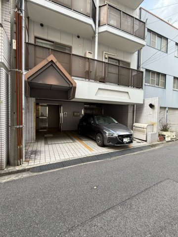 【エントランス】スクエアーハウス