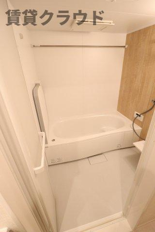 ラシーヌの浴室|落ち着いた空間のお風呂です