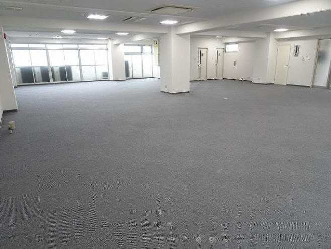 大津市馬場２丁目の店舗事務所の内装|室内です