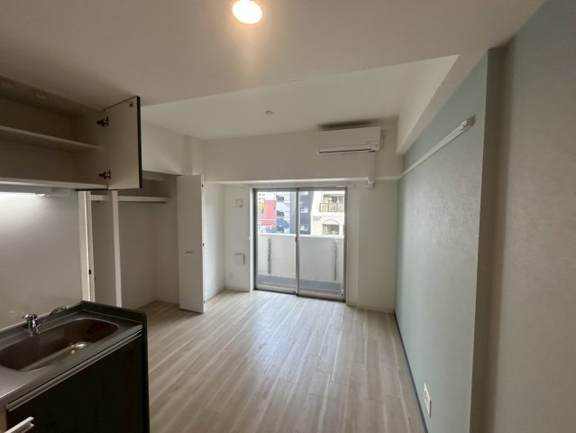 プリヴィアーレ金山｜名古屋市の賃貸ならMy賃貸の居間・リビング|プリヴィアーレ金山