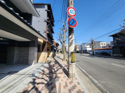 二条城ARCUSの地図|前面道路