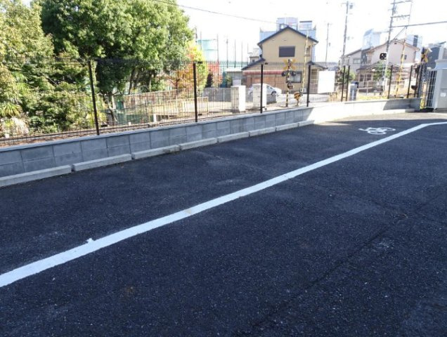 大津市馬場２丁目の店舗事務所のその他|駐車場完備です