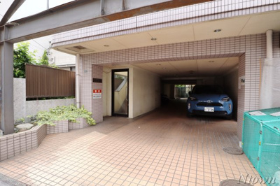 【エントランス】 | フォレスト318 | エントランスです