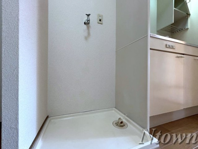 【設備】 | フォレスト318 | 洗濯機置き場です