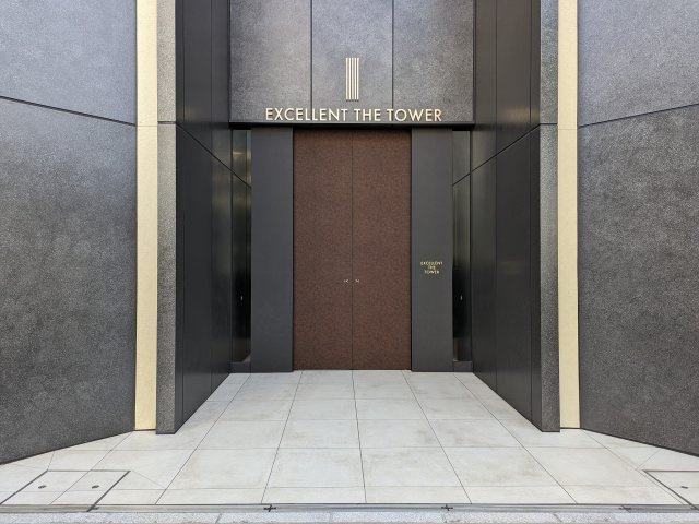 エクセレント　ザ　タワーのエントランス|地上エントランス入口
