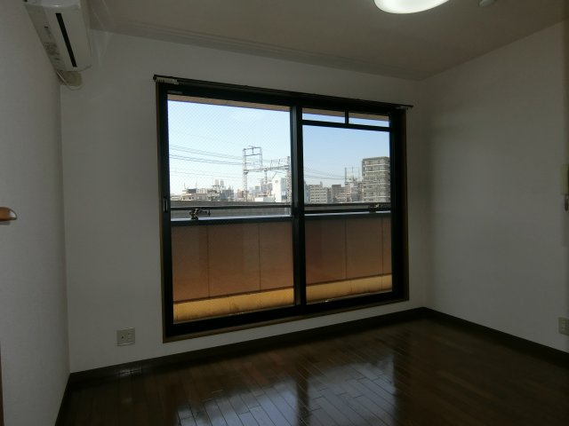 【寝室】 | ラッキーセンター河堀口