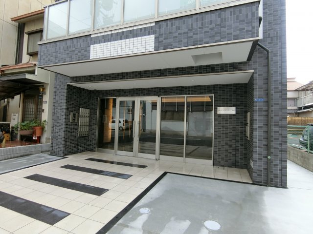 【エントランス】 | RB桑津