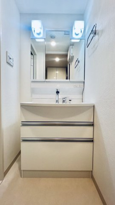 【独立洗面台】 | アリビオ大阪港