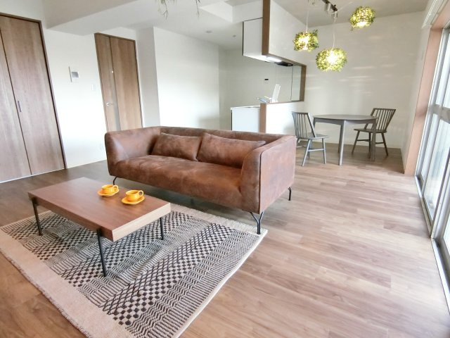 【居間・リビング】 | Ulysis en famille