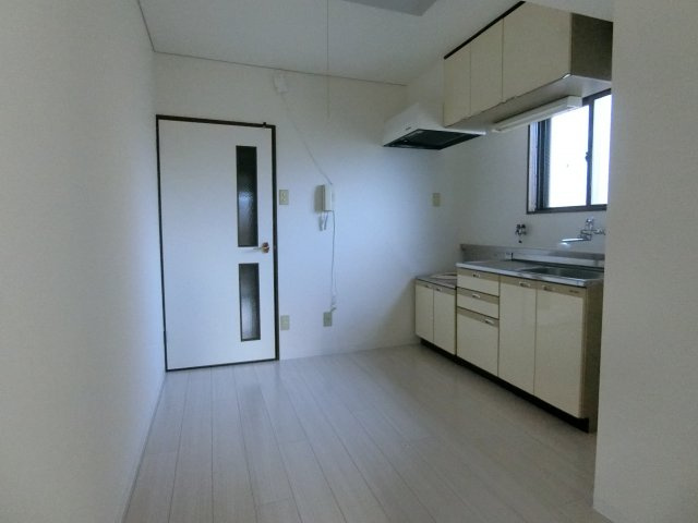 【居間・リビング】 | プレステル桑津