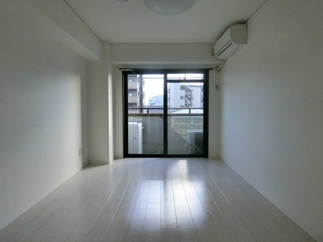 【寝室】 | プレステル桑津