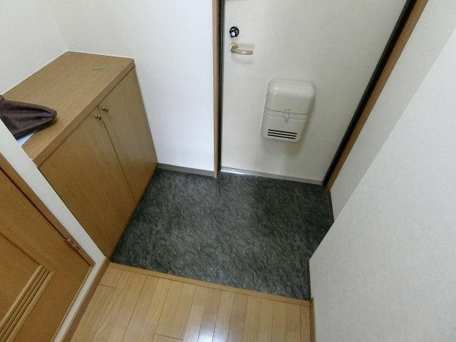 【玄関】 | Ｙ’ｓパレス桑津