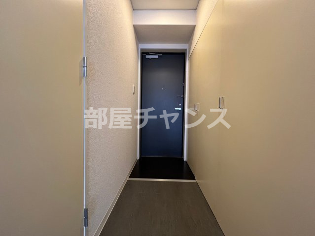 スクエア名駅南の玄関