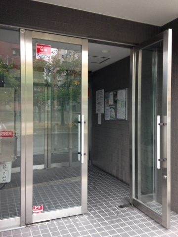 【エントランス】 | ロジュマン松和