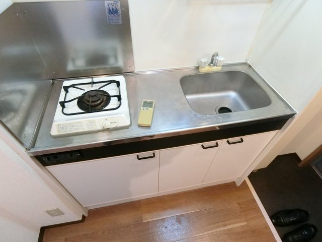 【キッチン】 | ロジュマン松和