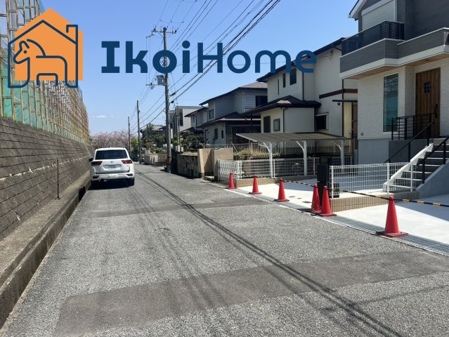 神戸市西区糀台　B号地　新築戸建の前面道路含む現地写真|●年中無休：当日予約可●西区、垂水区、明石市初。弊社は契約前に新築戸建の住宅診断を無料で行っています