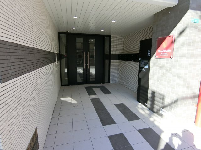 【エントランス】 | グランパシフィック天王寺南