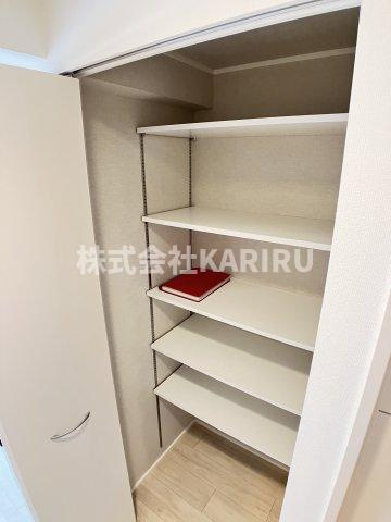 コンフォール京橋の収納