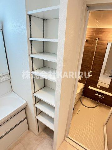 コンフォール京橋の収納