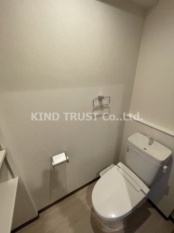 ネットフローラ天満橋のトイレ|ゆったりとした空間のトイレです