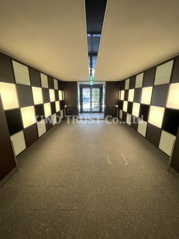 ネットフローラ天満橋のロビー|清潔なロビーです