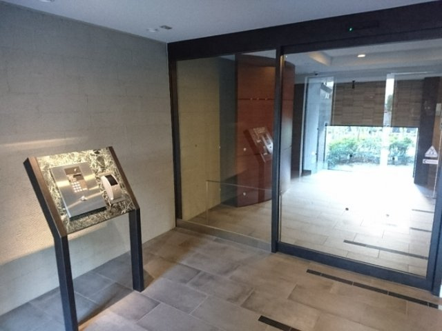 【エントランス】 | D'TOWER城北