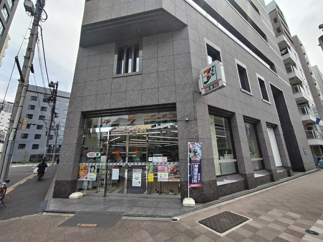 セブンイレブン 中央区入船３丁目店まで150m